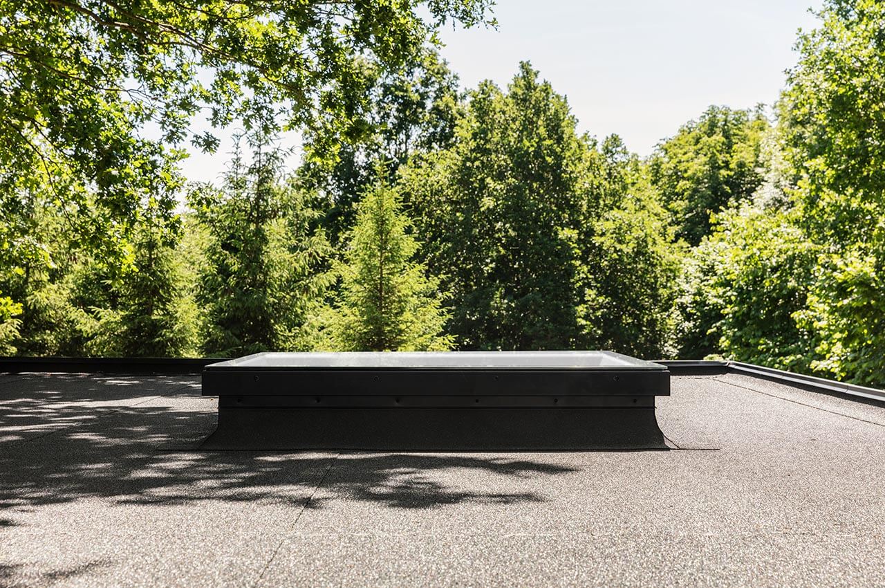 143882-01-xxl_flat-glass-rooflight-new_1280x850.jpg